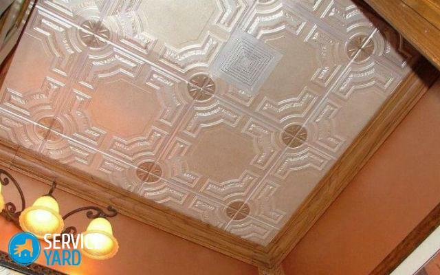 Comment peindre une dalle de plafond à partir d'une mousse plastique?