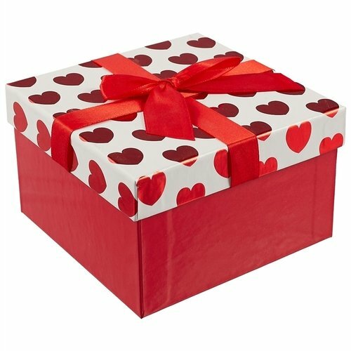 Coffret cadeau Coeurs 14*14*8.5, carton, noeud décoratif, carré