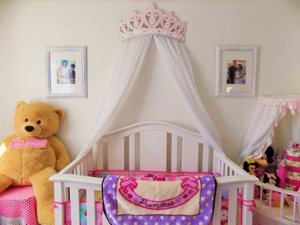 Canopy on a crib: installation options and beautiful design, interior photos