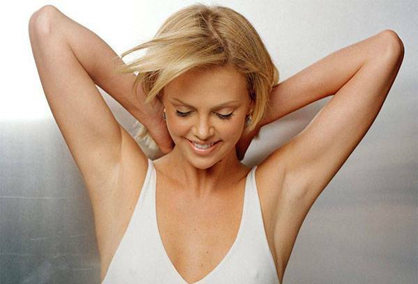 How to remove the smell of sweat from clothes under your armpits at home: means and methods