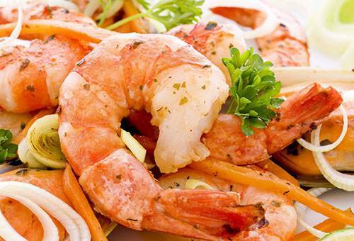 How to clean shrimps fresh, boiled and frozen at home