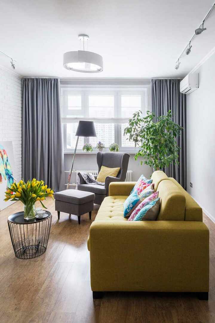 Alternativou světlý interiér obývacího pokoje 2018