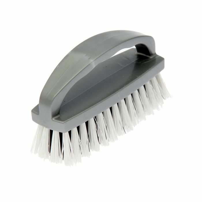 Small iron brush with closed handle, MIX color