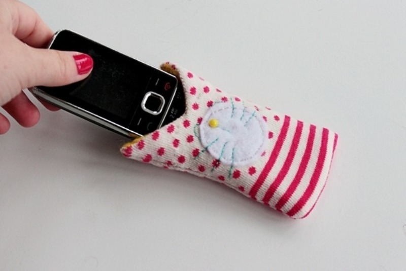 5 cool ideas for making old socks for home use