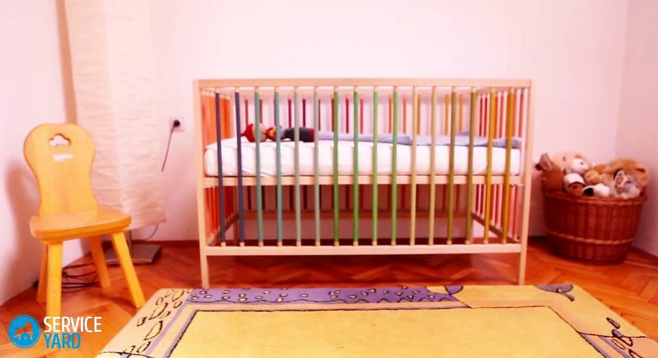 How to paint a child's wooden crib?