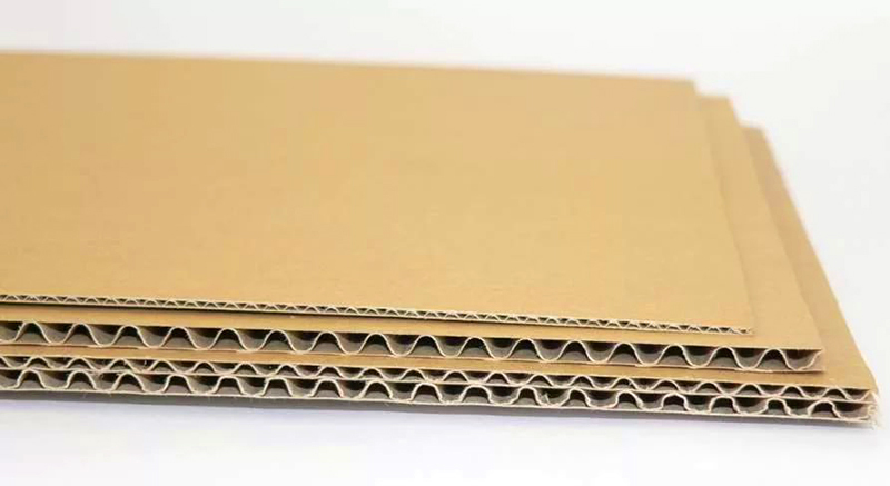 O papelão é um novo material para a fabricação de estruturas de móveis