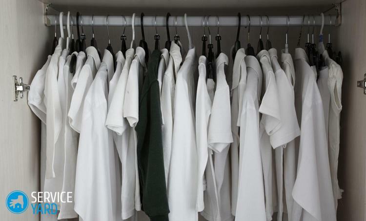 Hoe vlekken van zweet onder de oksels op witte kleding te verwijderen?