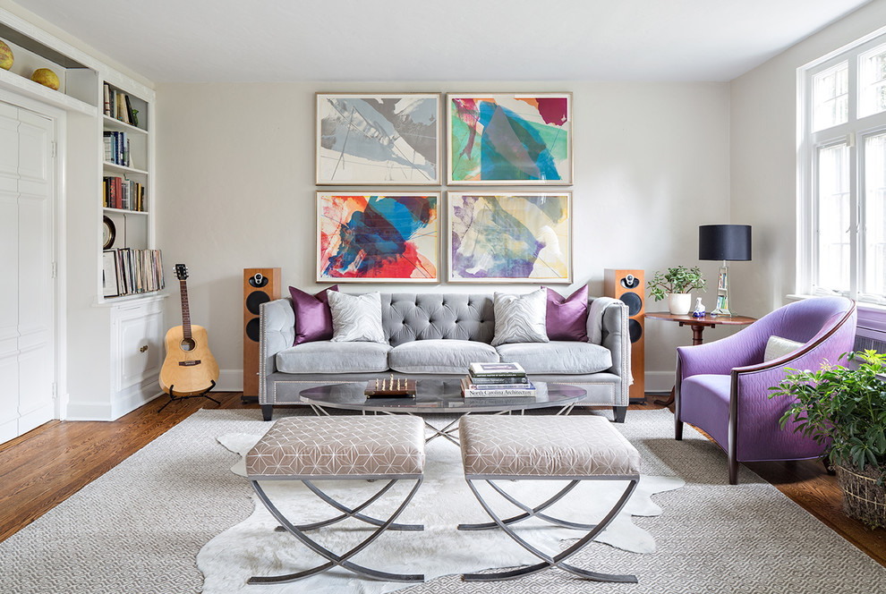 Modulární obrazy v obývacím pokoji ve fúzním stylu