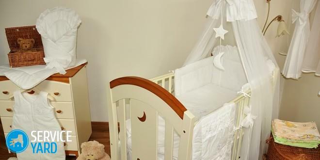 How to build a canopy on a cot?