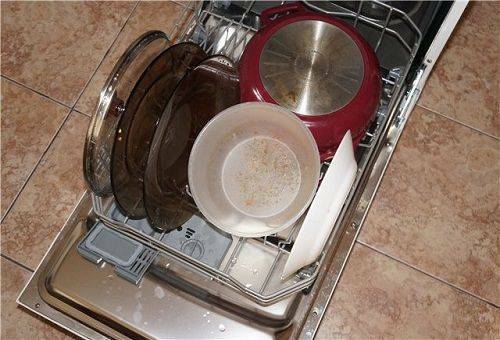 How to use the dishwasher: first start, temperature, proper care, loading