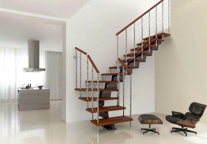 The materials of modular stairs are quite durable and strong, but if we consider the reliability of the structure as a whole, it is inferior to the classic options