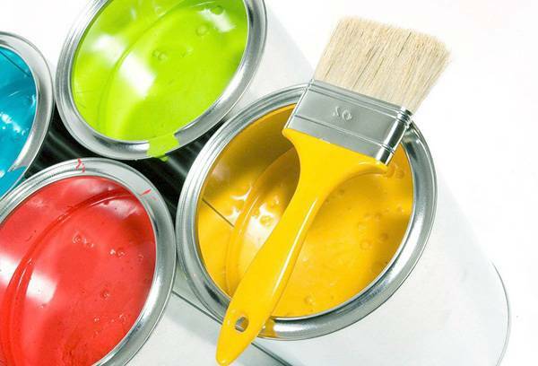 Than to paint wooden floors correctly - advice of professionals