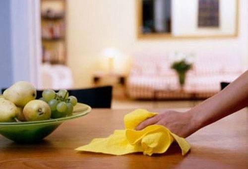 How to wash kitchen towels from different types of stains?