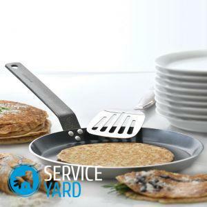 Pancakes stick to the frying pan - what to do?