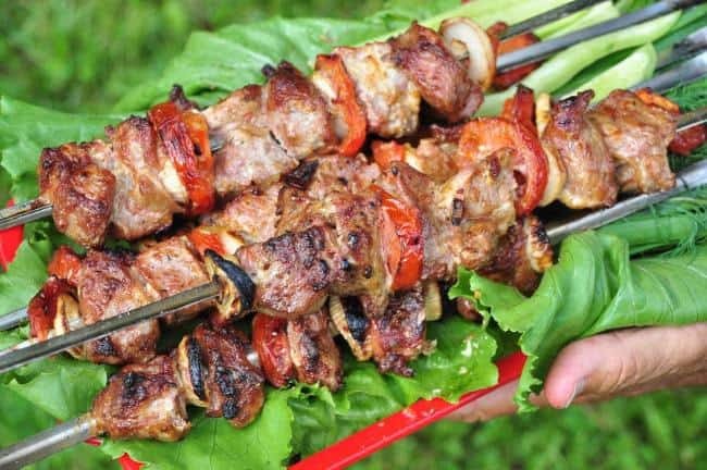 Geriausi šašinio kebabo receptai iš kiaulienos