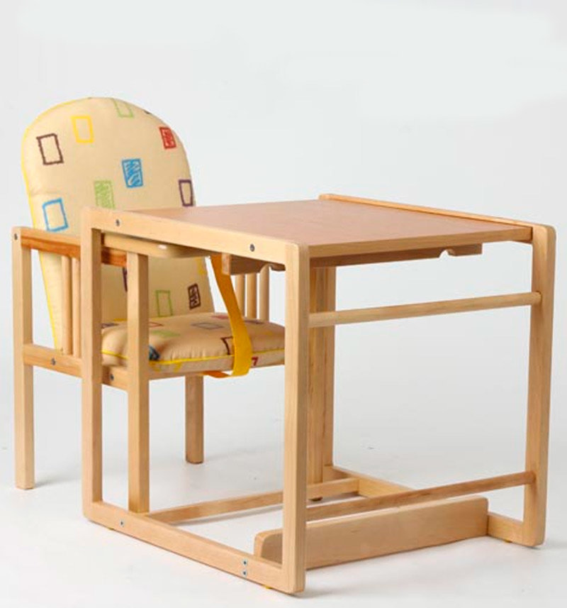 שולחן וכיסא מעץ