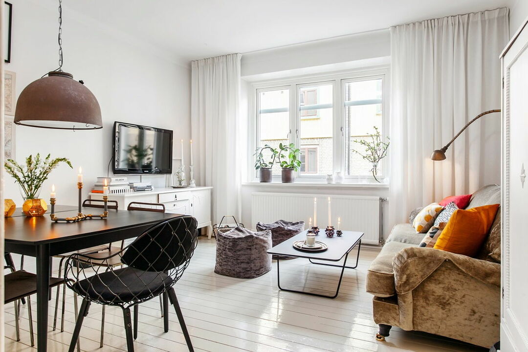 Obývacia izba v modernom štýle 