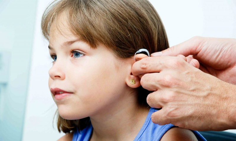 Hvordan man vælger et høreapparat til ældre - råd fra specialister