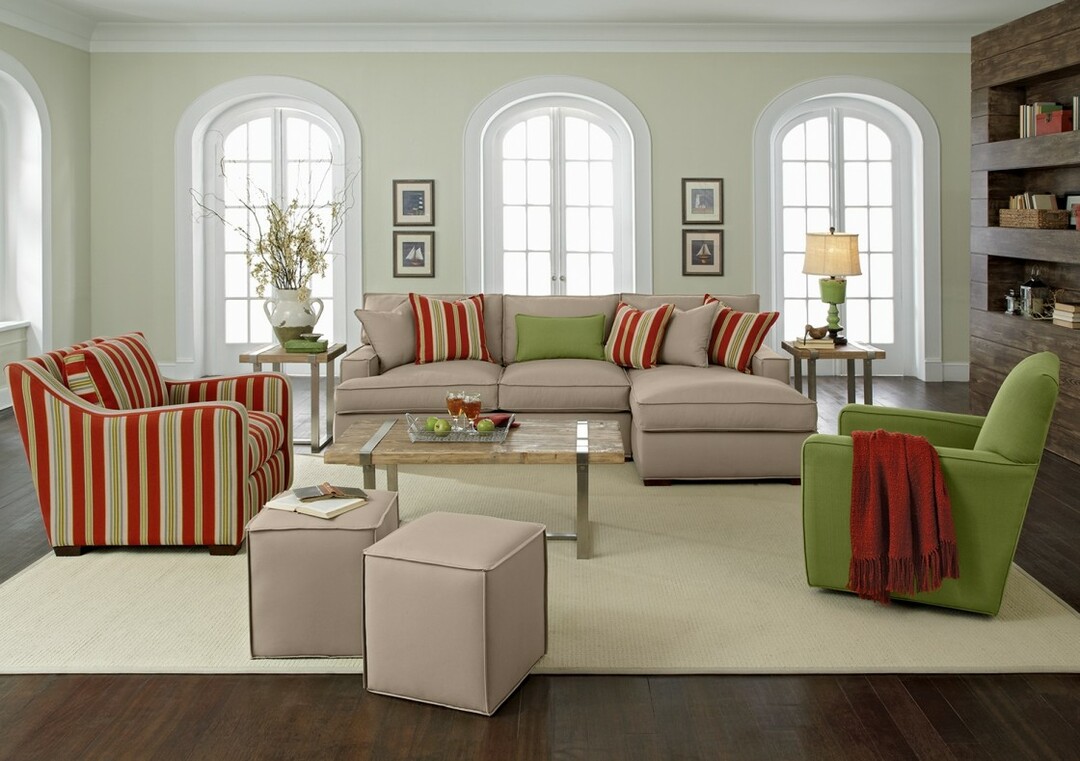 sofá y sillones en la sala de estar