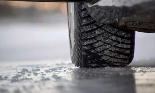 Trénujeme podle sezóny: Jaké zimní pneumatiky si mám vybrat?