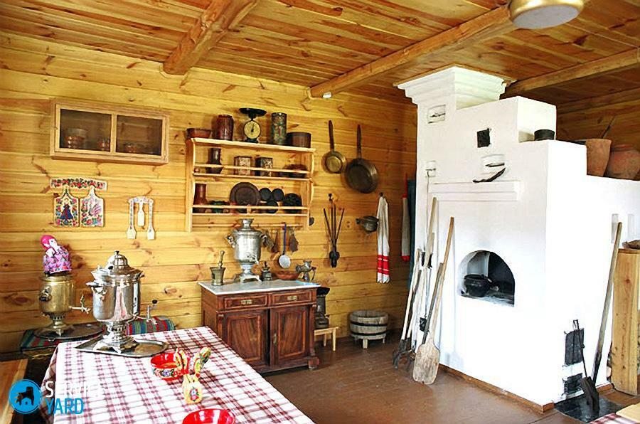 Kitchen design in a village house with their own hands