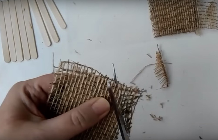 When the glue hardens, the exposed portions of jute should be cut along the contour of the workpiece