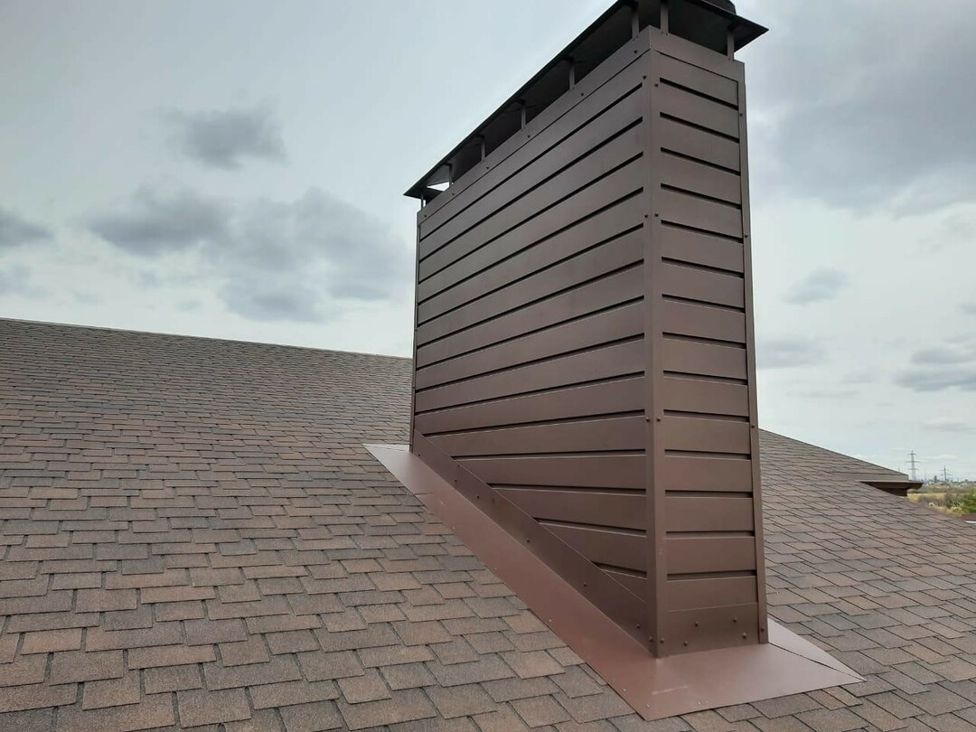 Pehmeän katon asettaminen: joustavien laattojen asennusominaisuudet
