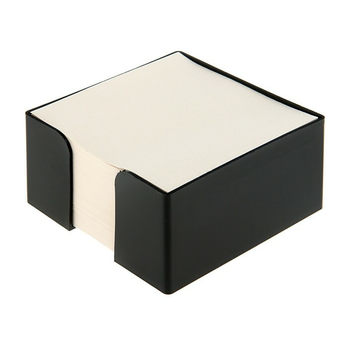 Notizblockblock in Kunststoffbox 9*9*5cm weiß, 65 g/m2
