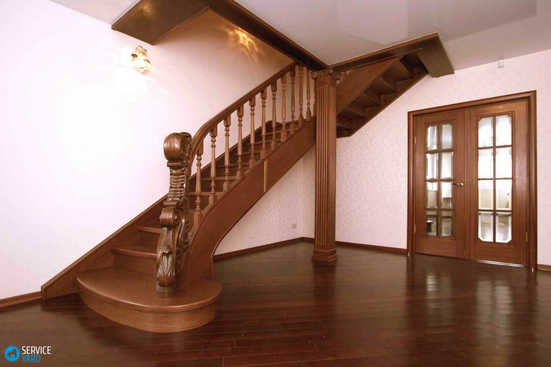 Hall design with stairs