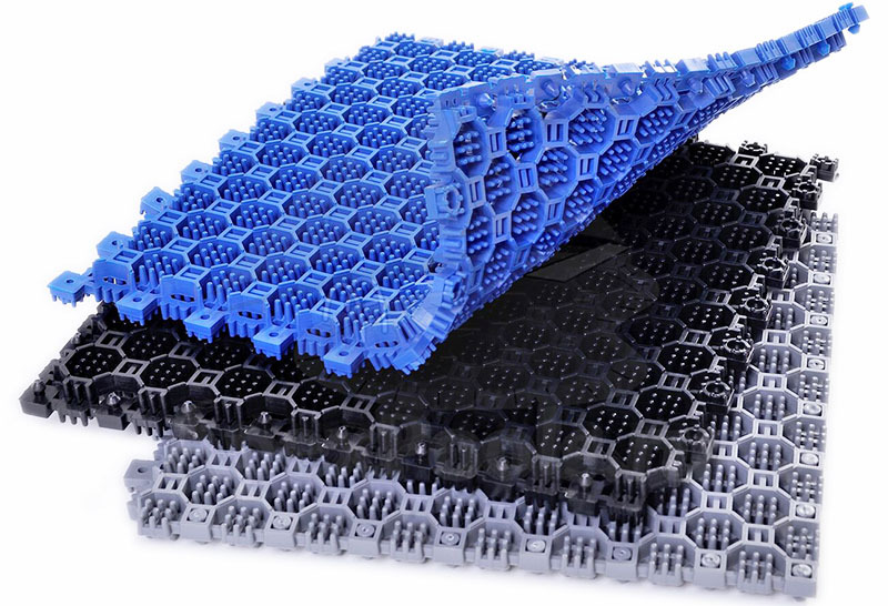 These PVC mats are not afraid of frost down to -40 degrees and heat up to +50 degrees