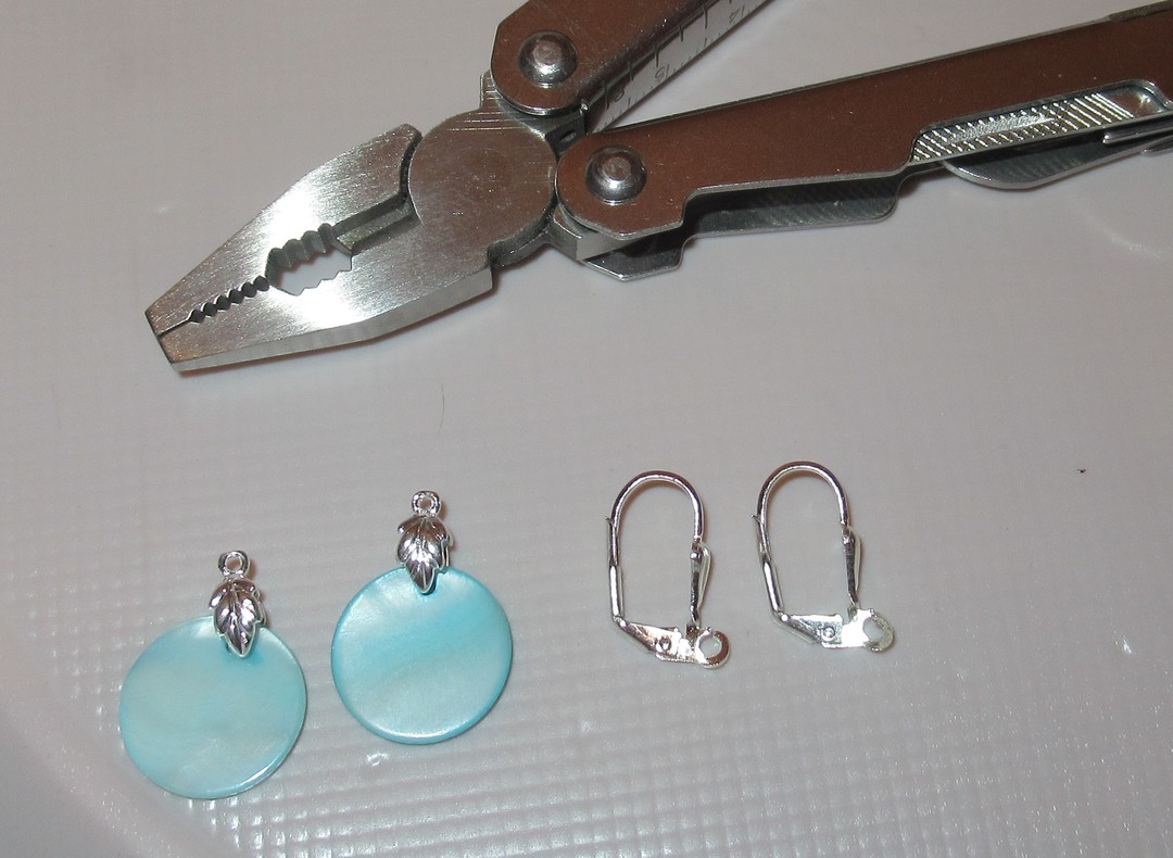 Earrings "Blue Pearl"