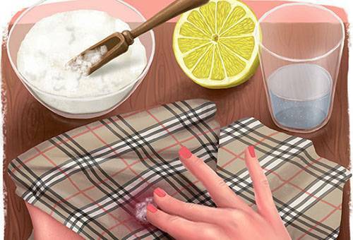 Fruit stains: how to remove from clothes at home?