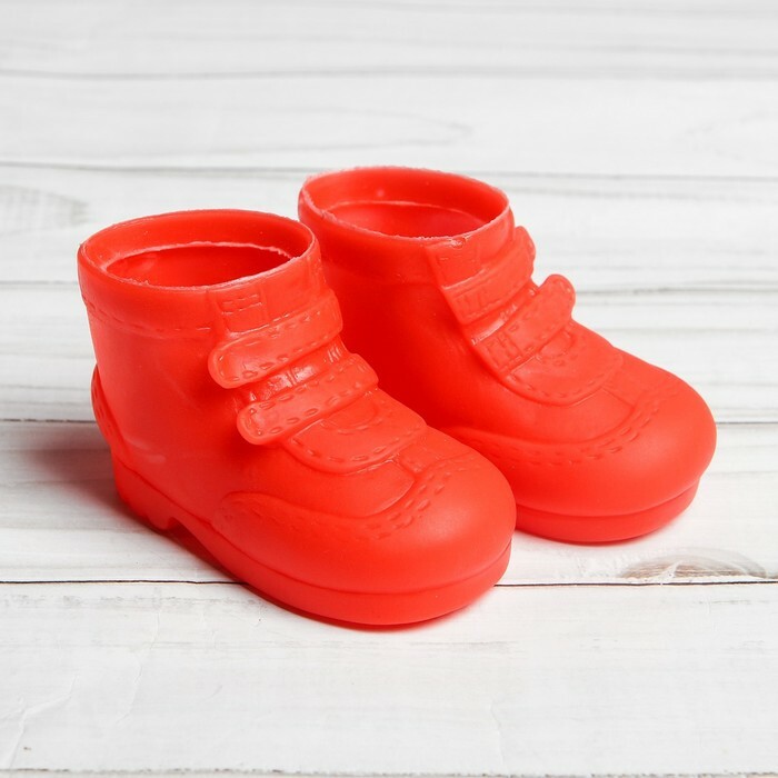 Doll boots \