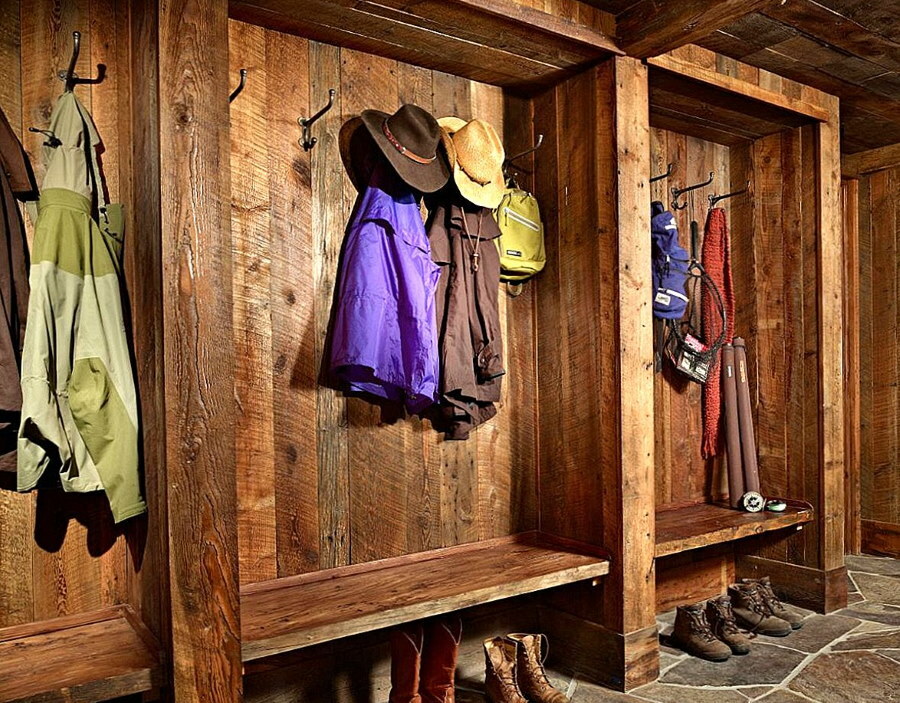 Country style wardrobe decoration