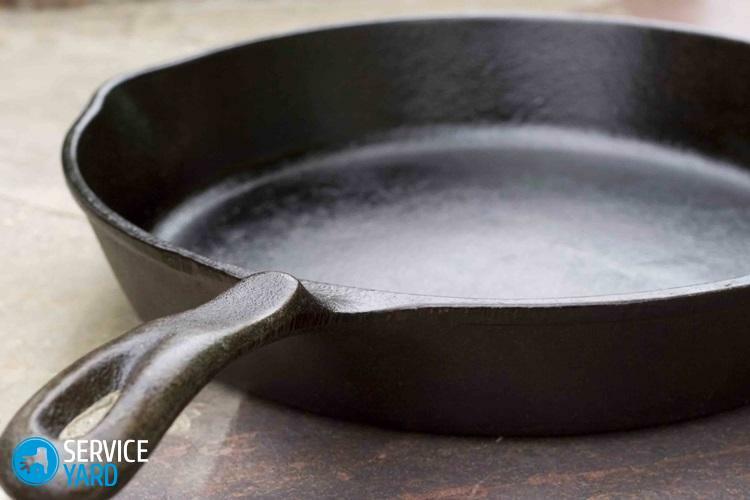 Burnt a cast-iron frying pan, what should I do?
