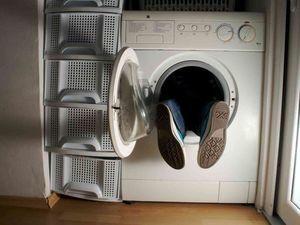 Sidrunhape aitab puhastada pesumasinat