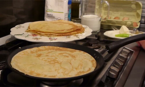 The battle of the strongest or which pan for pancakes is better: cast iron, aluminum or ceramic