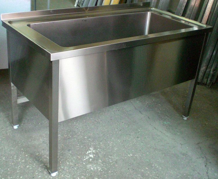 Sinks of stainless steel for the kitchen: types, features and installation benefits