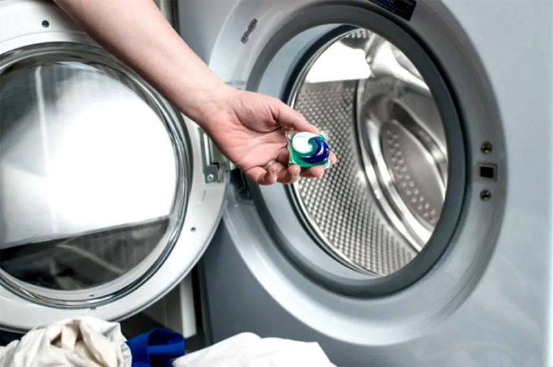 Few people use prewash, so the preference is given to easy-to-dose capsules that are laid directly into the drum.