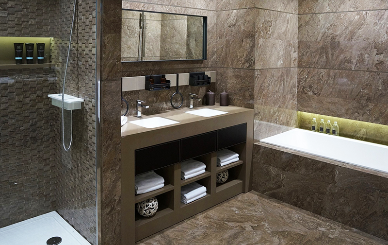 Porcelain stoneware in the bathroom means no need for renovation for decades