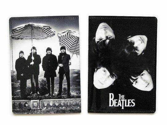 Cubierta negra para pasaporte de los Beatles