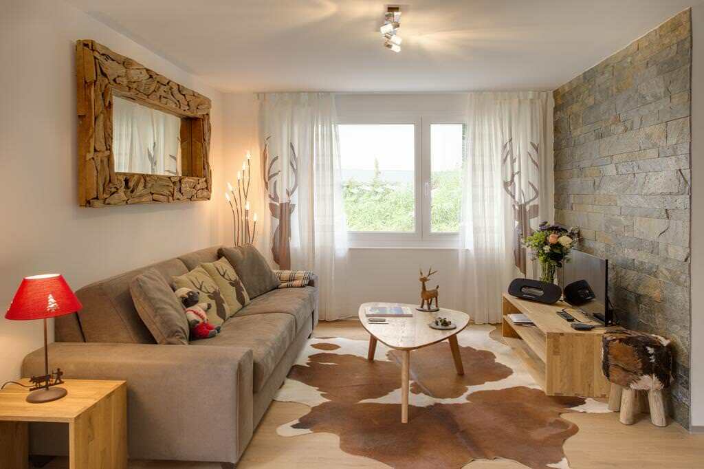 Øko-stil i designet af en lille stue