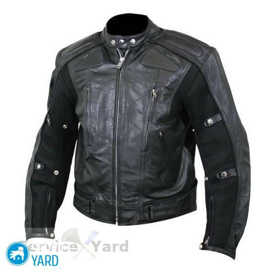 How to remove the smell of sweat from a leather jacket?