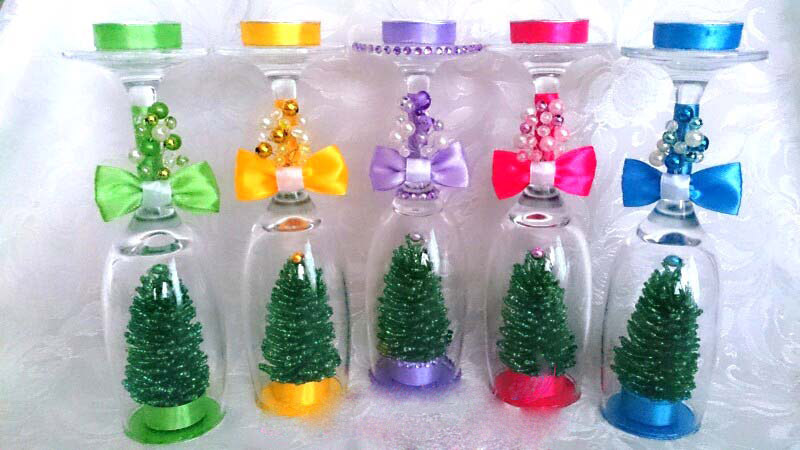 Ukrašavanje čaše: nevjerojatan DIY svijećnjak za novogodišnju atmosferu