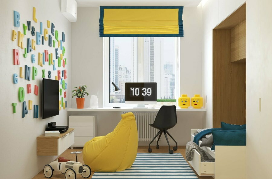 Žuta fotelja bez okvira u dječjoj sobi