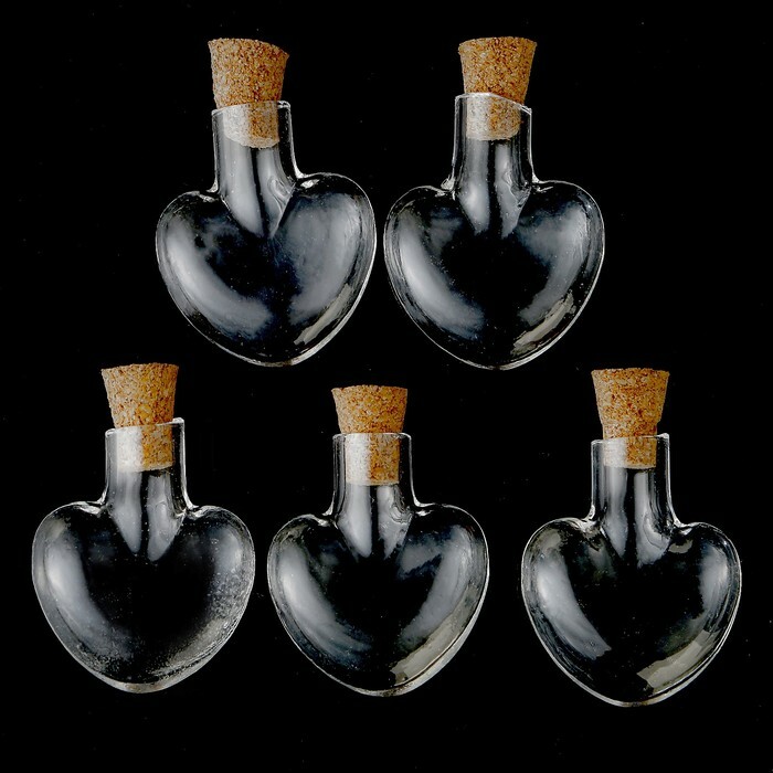 Set of glass bottles with stopper \