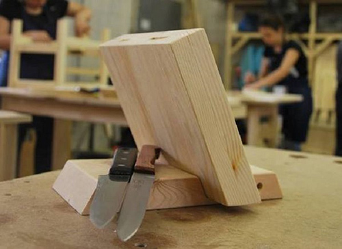 DIY knivholder: mesterklasser og ideer
