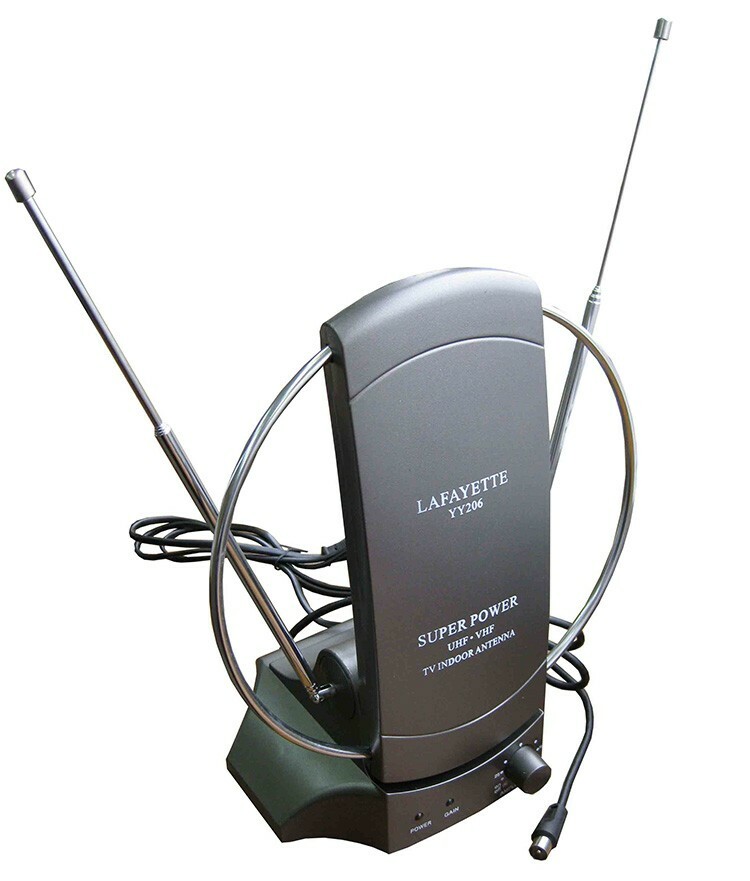 Rekomenduojama tarp jo „ūsų“ sumontuoti vyriai, kad signalas ant strypų antenų nepasimestų.