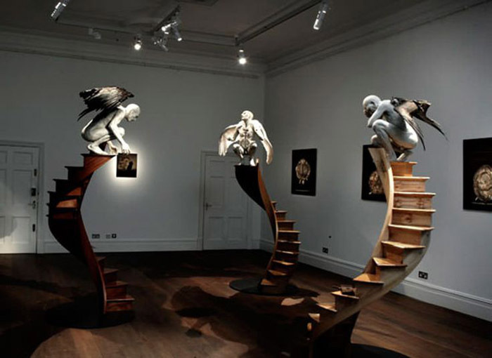 Et enfin, les escaliers peuvent littéralement être des objets d'art dignes d'expositions muséales.