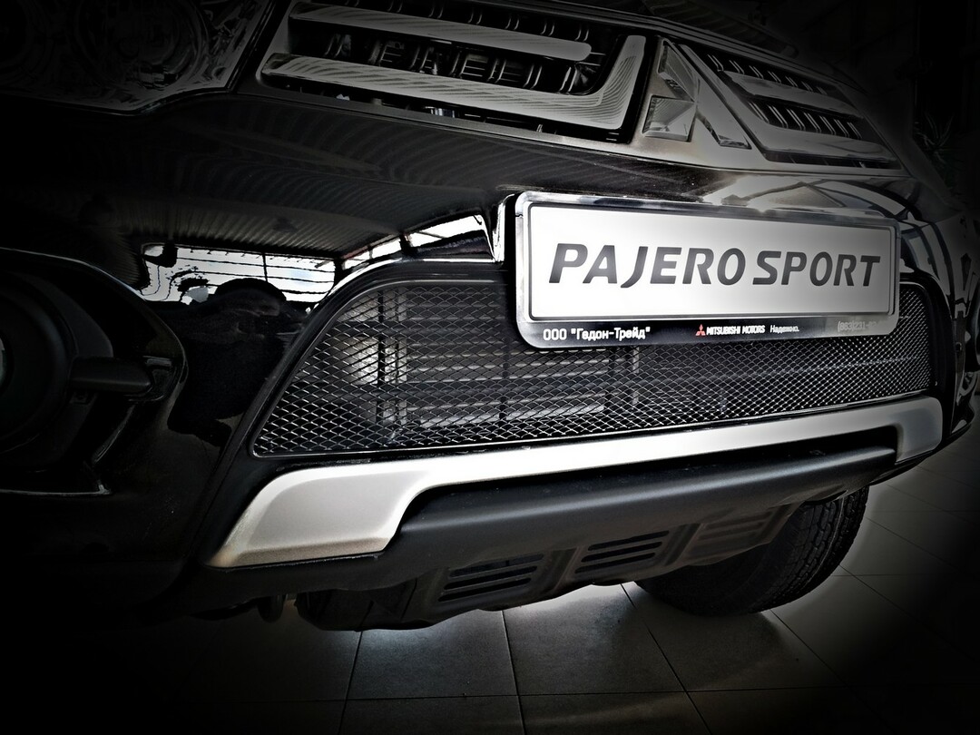Mreža branika vanjski arbori arbori za Mitsubishi Pajero Sport 2014-2017, crna, 15 mm